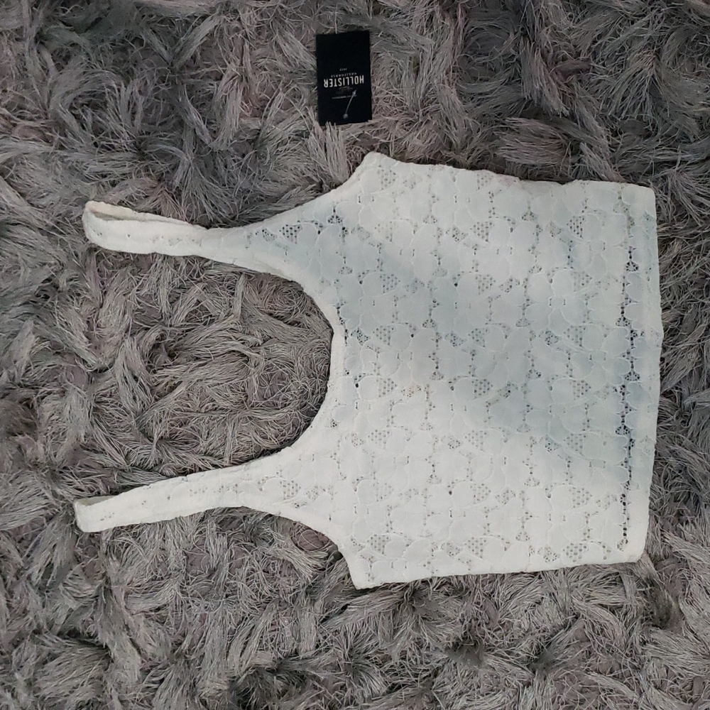 Hollister Crop Top
